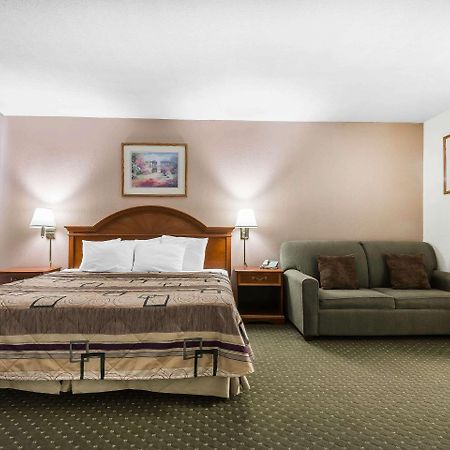 Quality Inn & Suites Binghamton Vestal Eksteriør billede